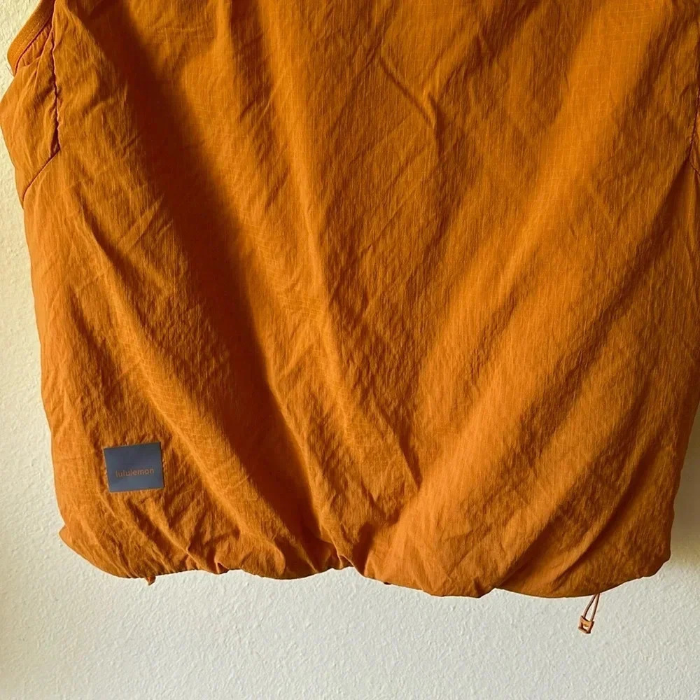 Lululemon sz L Insulated Hiking Vest Autumn Orange, great pre owned condition - Picture 10 of 16
